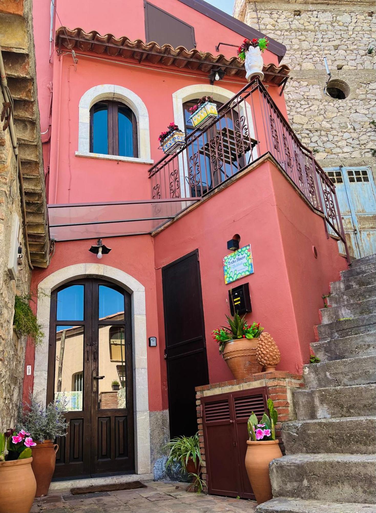 Ferienwohnung Tyche House Castelmola Exterior foto